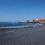דירה La Caleta Sunrises אדחה