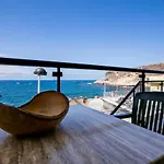 La Caleta Sunrises דירה