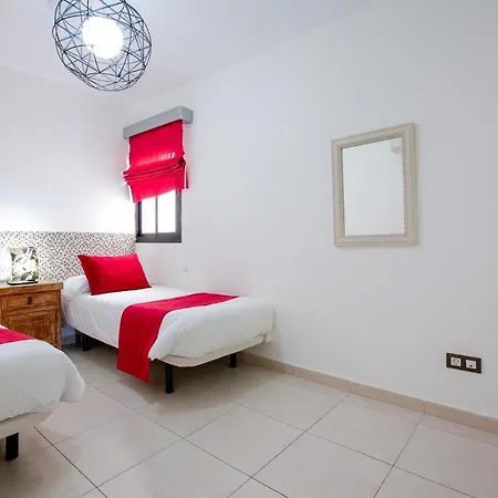 La Caleta Sunrises Apartment *